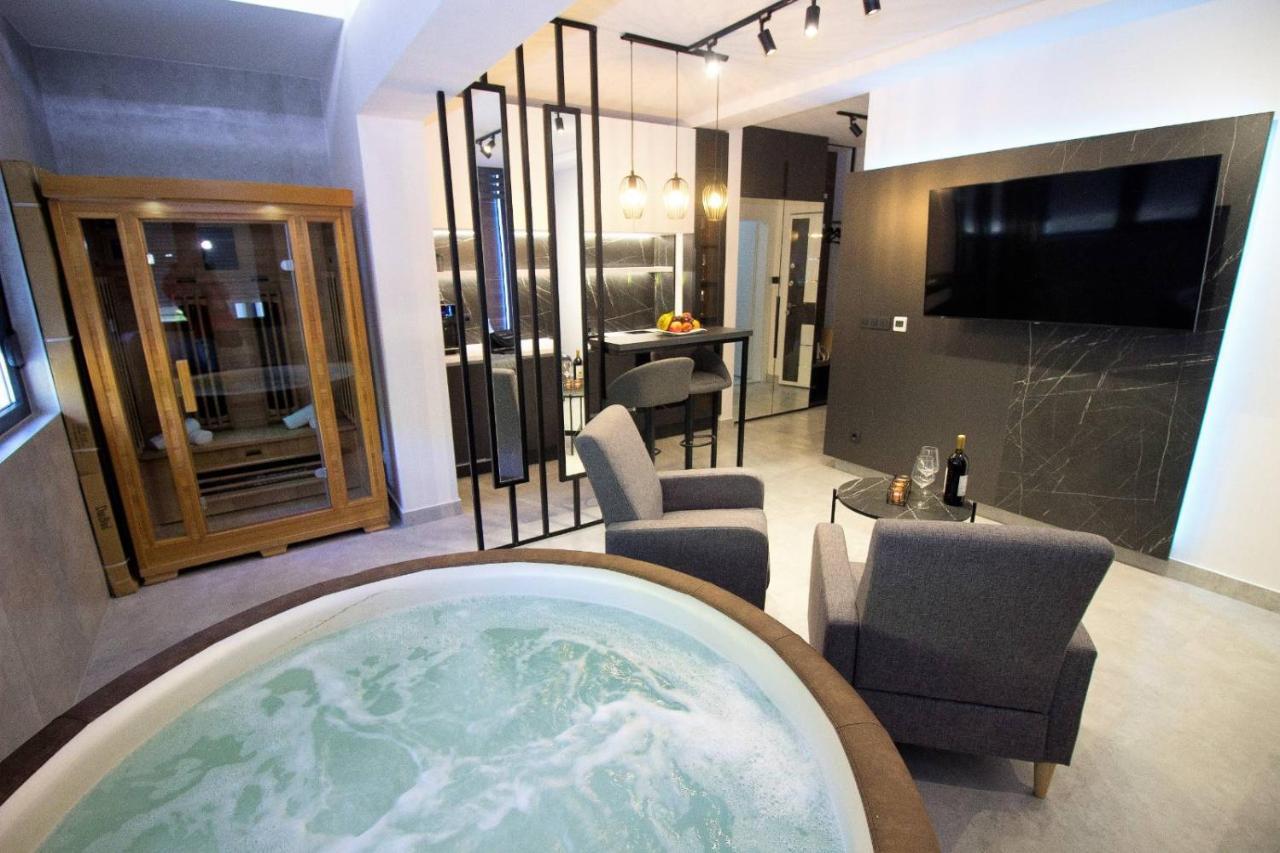 Jacuzzi Sauna Selfcheckin Mystic 모스타르 외부 사진